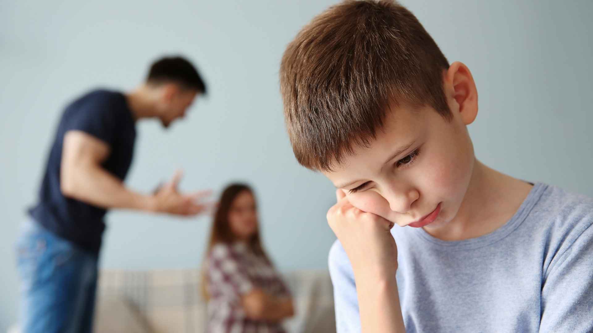 O Peso das Relações Familiares: Como a Psicanálise Ajuda a Romper Ciclos de Sofrimento